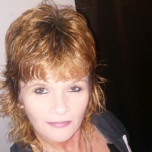 Meet your Posher, Anita